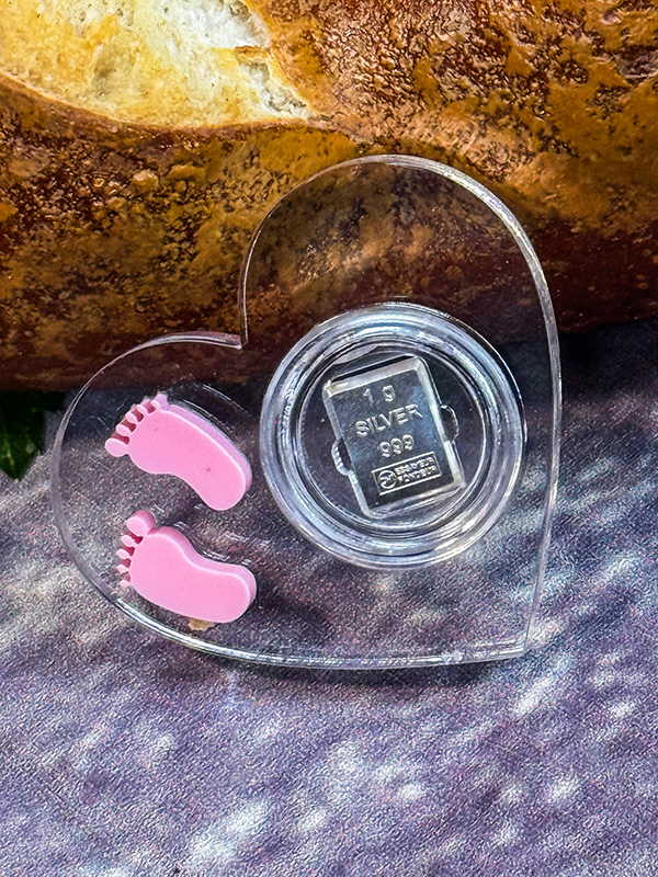 Herz aus Acrylglas zur Geburt mit 1g Feinsilber