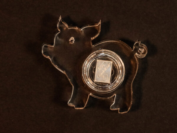 Glücks-Schweinderl aus Acrylglas mit Kapsel und 1 g Feinsilberbarren