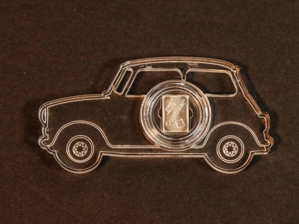 Automobil aus Acryglas mit 1g Feinsilber